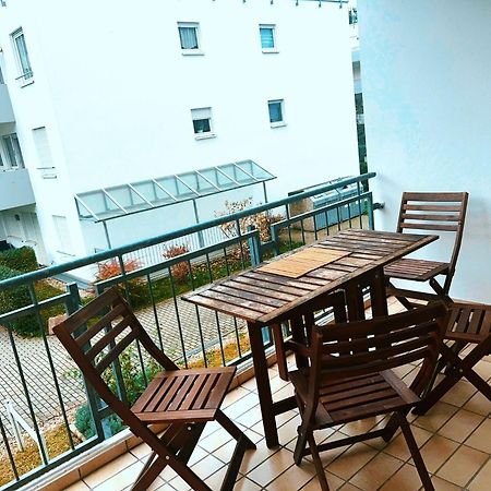 Apartment An Der Uni Mit Tiefgarage Und Loggia Leipzig Exteriör bild